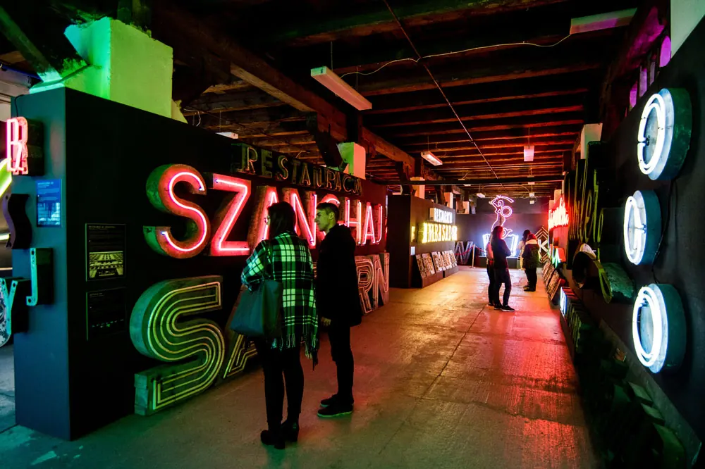 Neon Muzeum